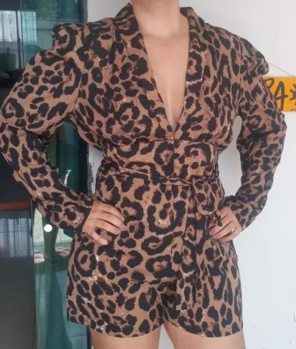 macaquinho estampa oncinha