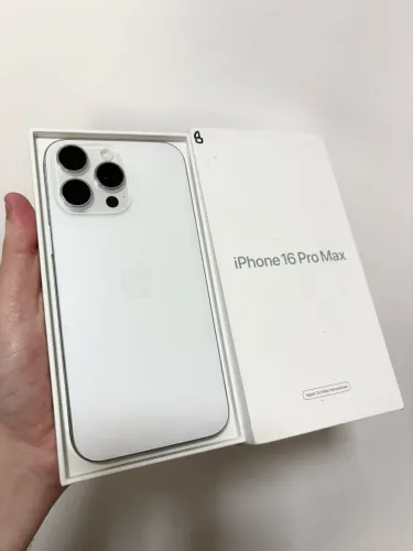 iPhone 16 pro max