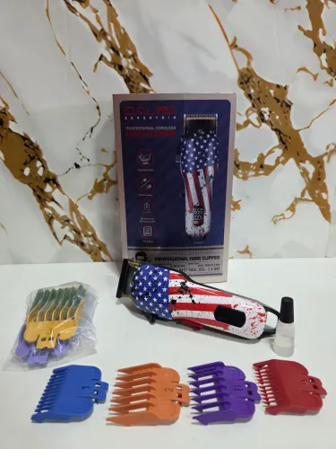 Máquina de Cortar Cabelo Profissional Daling DL-1190 - S/ Fio (Nova)