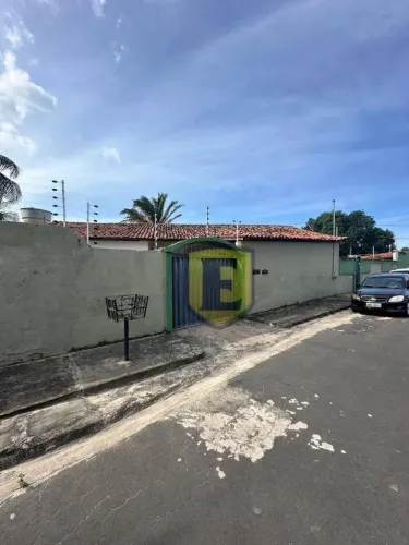 Casa Coelho Neto
