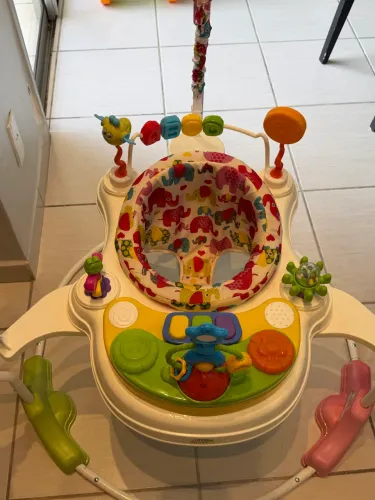 Jumper para bebê pula pula 
