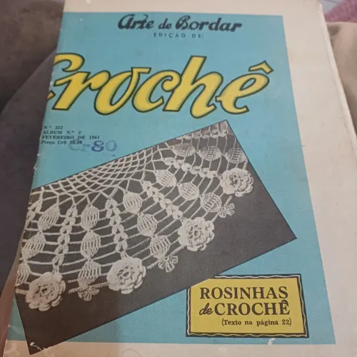 Revista rara arte de bordar do ano de 1961
