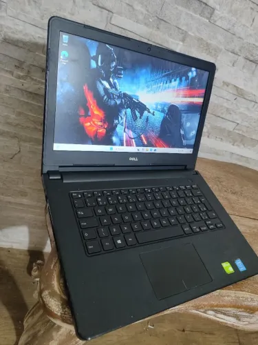 notebook Dell inspirum Intel core i5 5° Ger 8 GB com SSD 256 GB placa de video dedicada