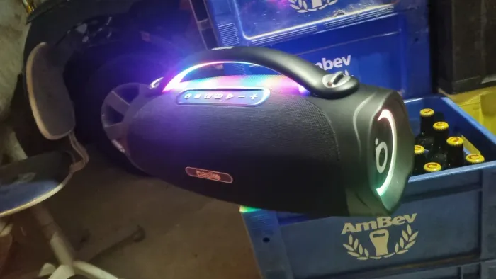 Boombox Basike 300w Top da um couro em JBL
