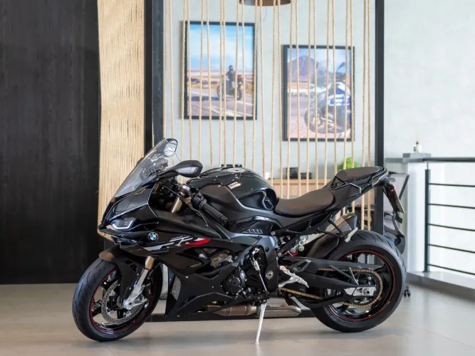 BMW S1000RR 2024 