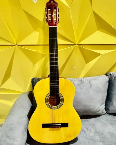 Violão Nylon Harmonics Novinho!