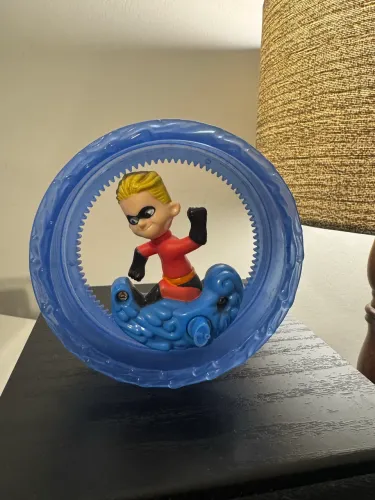 Flecha Os Incríveis McDonald?s raro (anos 2000)