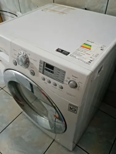 Máquina Lava&Seca com defeito