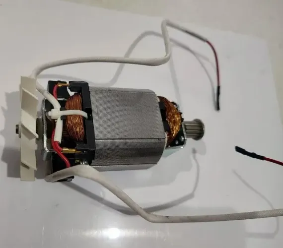 VENDO MOTOR DE BATEDEIRA ARNO SX80/SX84 ORIGINAL