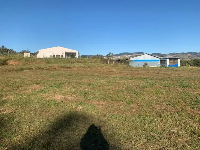 Imóvel para venda tem 7000 metros quadrados com 1 quarto em Guamirim - Caçapava - SP