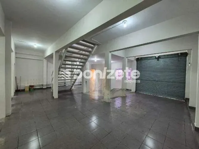 Galpão Comercial para Aluguel no Jardim Bela Vista, Santo André