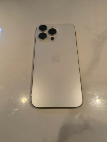 Vendo iPhone 15 PRO MAX Branco 256 GB