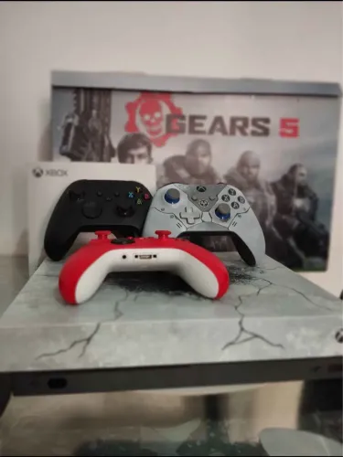 Xbox One X 1TB Edição Limitada Gears 5 - completo