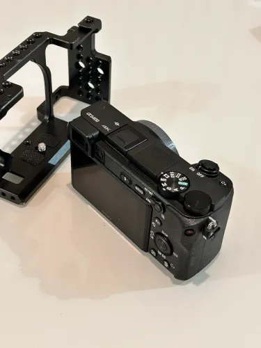 Sony A6400