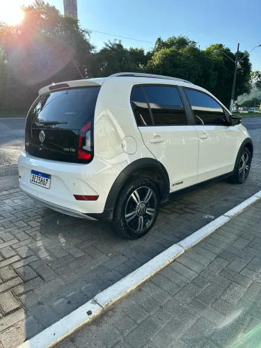 Volkswagen Up! Extreme 1.0 TSI Total Flex 12V 5P 2021