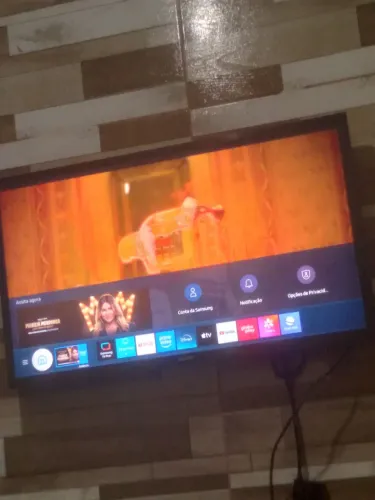 Tv Samsung 32 100% boa tem conversar