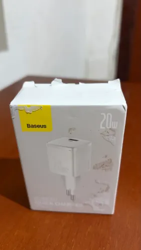 Vendo fonte original da Basseus nova lacrada na caixa