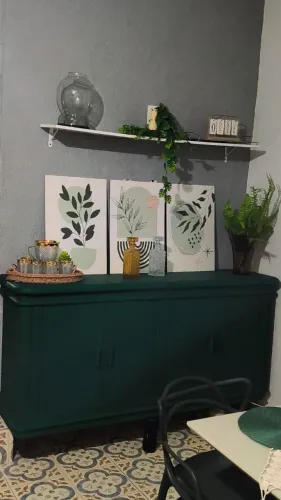Aparador verde