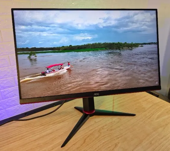 Monitor Gamer AOC 27, 165Hz, 1ms, VA, Estado de novo