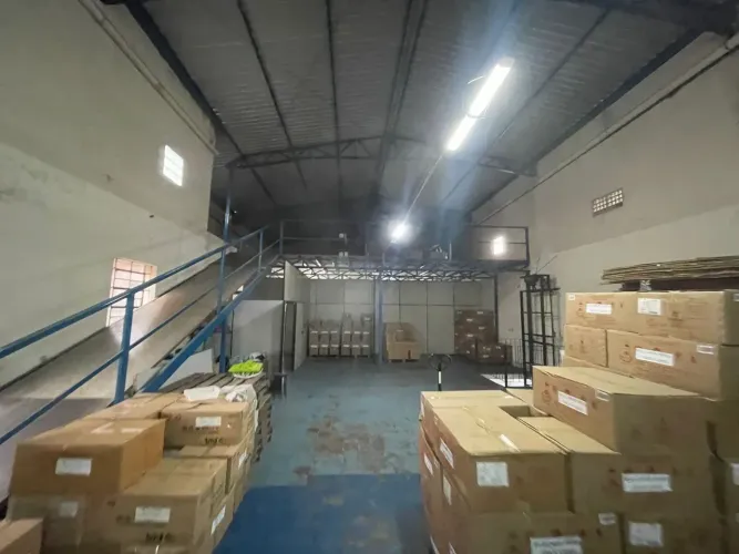 GALPÃO COMERCIAL À VENDA | AV. CELSO GARCIA | 900m² | BRÁS BELENZINHO