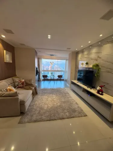 Apartamento MOBILIADO Torre Umari - 3/4 - 1 Suite - 107m² - 2 Vg gaveta - Andar Alto - Nas