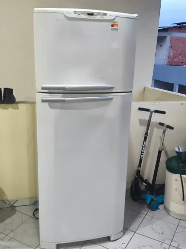 Geladeira Frost Free