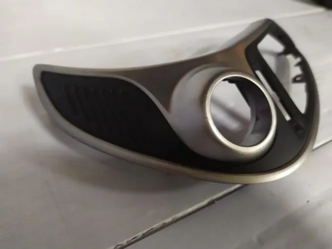 Moldura Do Difusor Ar Central Lado Esquerdo Hyundai Ix35 2015