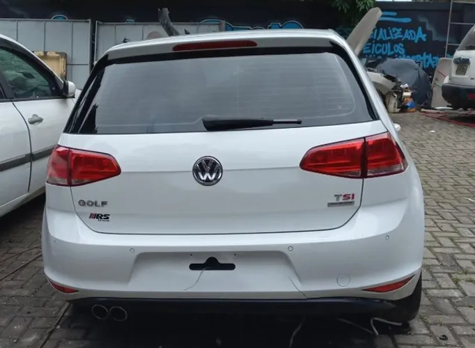 Sucata Volkswagen Golf Tsi 1.4 2015 Para Retirada De Peças