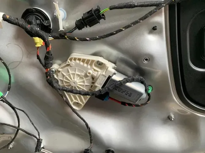 Máquina De Vidro Dianteira Direita Vw Golf 2014 / 2019