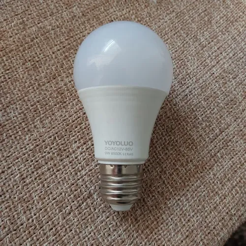 Lâmpada 12v volts energia solar