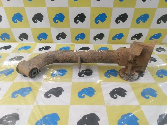 Braço Direito Suspensão Traseira Volkswagen Kombi 1.4