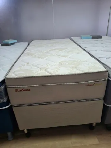 Conjunto box solteiro molas ensacadas Grand sued