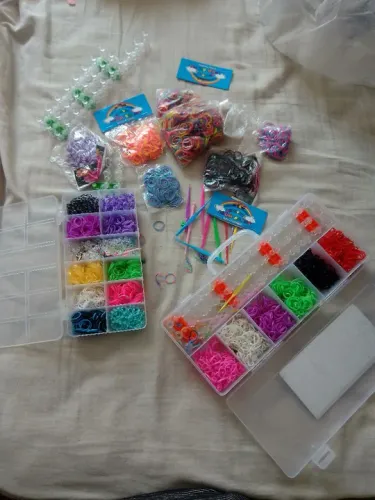 Kit material para confecção de pulseiras anéis e colares 