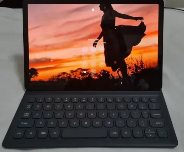 Tablet Samsung Galaxy Tab S5e Wifi + Rede Celular + Capa teclado original + Caneta
