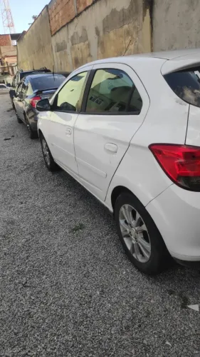 Chevrolet Onix Hatch LT 1.4 8V Flex Power Mec. 4P 2013