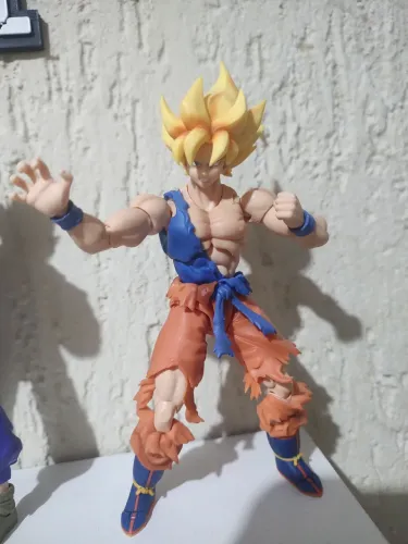 Sh figuarts - Goku Awakening 