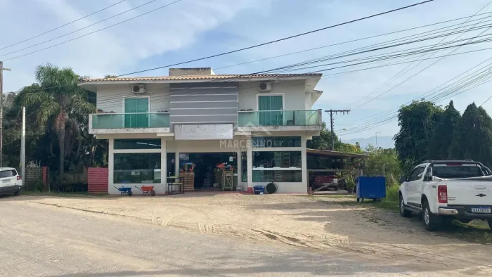 Sala à venda no bairro Ibiraquera - Imbituba/SC