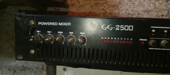 Amplificador de Som GG-2500 - Potente e Versátil