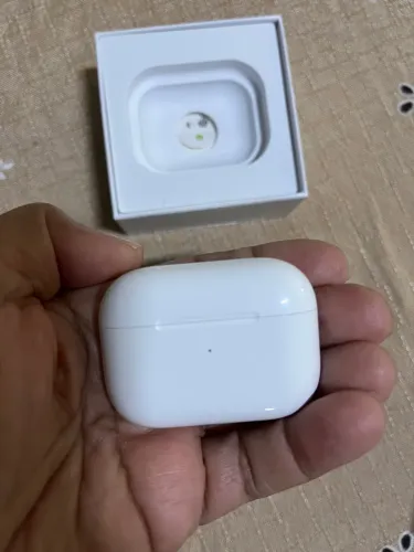 AirPods Pro da Apple - Novo na caixa!