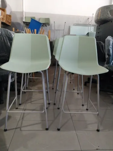 Banqueta Alta de Escritório