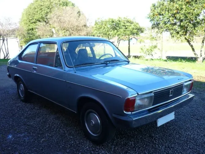 DODGE POLARA 1.8 GL