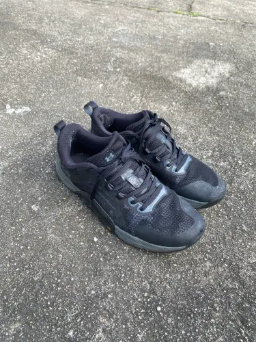 Tênis Under Armour tribase reps