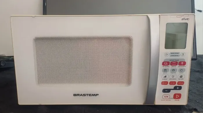 Microondas Brastemp 30 Litros.