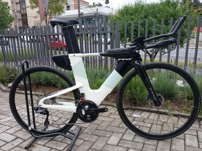 Bicicleta FELT TRIATHLON - MODELO IAx