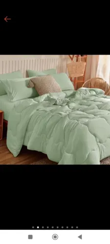 Jogo de cama verde claro