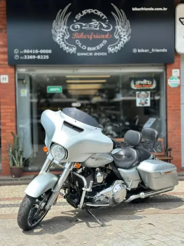 HARLEY STREET GLIDE 2014 
