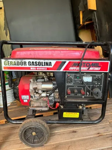 Gerador a Gasolina MotoMil 8000CLE