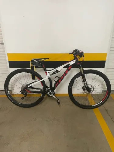 Bicicleta Scott Spark 930 Carbon 2015 