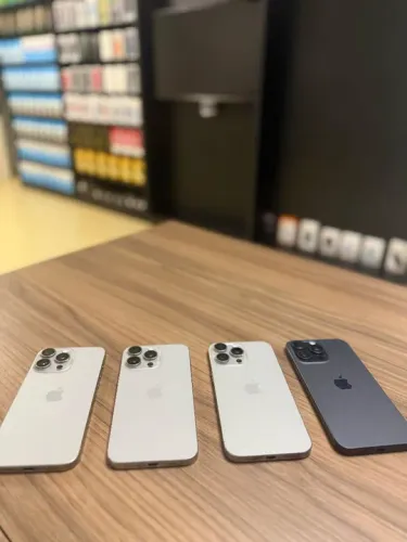 Apple iPhone 15 Pro Max 256GB Últimas Peças Loja Física Semi Novo