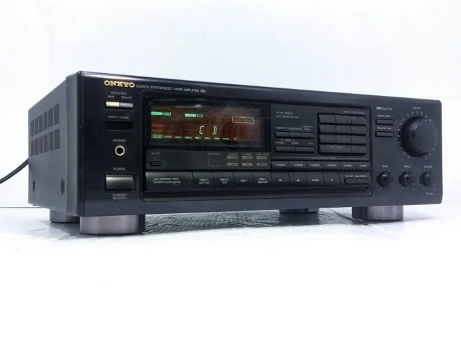 Receiver Onkyo TX-8210 Vintage (Made in Japan)+Par de Caixas Acoustic Studio Monitor 3312